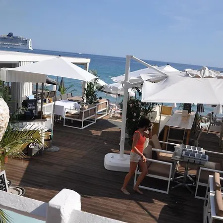 Plage Hotel *